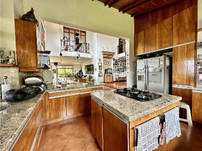 Casa de 4 alcobas en venta en La Catedral, Sabaneta, 353 m² · foto 10 de 20