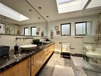 Casa de 4 alcobas en venta en La Catedral, Sabaneta, 353 m² · foto 18 de 20