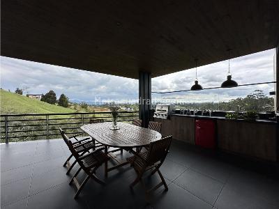 Casa de 4 alcobas en venta en Via San Antonio La Ceja, Rionegro, 416 m² · foto 9 de 19