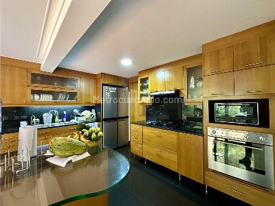 Casa de 4 alcobas en venta en El Poblado, Medellín, 140 m² · foto 5 de 15