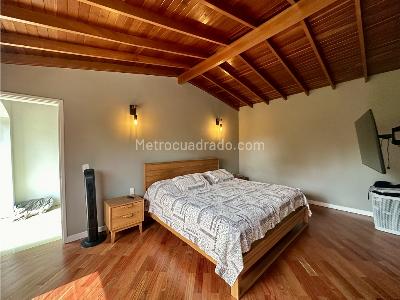 Casa de 4 alcobas en venta en El Poblado, Medellín, 140 m² · foto 12 de 15