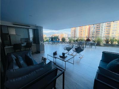 Apartamento de 3 alcobas en venta en Loma De Las Brujas, Envigado, 147 m² · foto 7 de 9