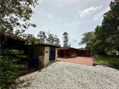 Casa de 5 alcobas en venta en Cabeceras, Rionegro, 570 m² · foto 7 de 20