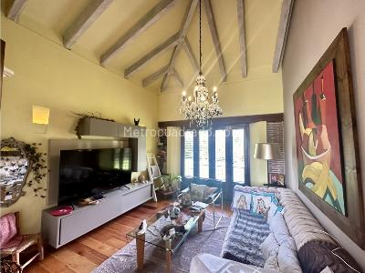 Casa de 5 alcobas en venta en Cabeceras, Rionegro, 570 m² · foto 12 de 20