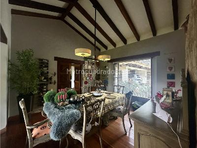 Casa de 5 alcobas en venta en Cabeceras, Rionegro, 570 m² · foto 20 de 20