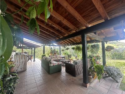 Casa de 4 alcobas en venta en Pontezuela, Rionegro, 350 m² · foto 5 de 16