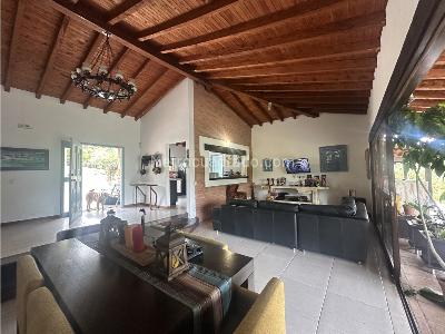 Casa de 4 alcobas en venta en Pontezuela, Rionegro, 350 m² · foto 8 de 16
