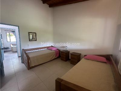 Casa de 4 alcobas en venta en Pontezuela, Rionegro, 350 m² · foto 13 de 16