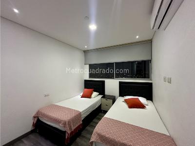 Apartamento de 3 alcobas en venta en Loma Del Chocho, Envigado, 104 m² · foto 9 de 11