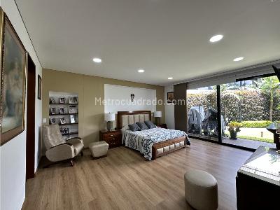 Casa de 4 alcobas en venta en Llanogrande, Rionegro, 320 m² · foto 6 de 17