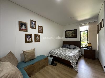 Casa de 4 alcobas en venta en Llanogrande, Rionegro, 320 m² · foto 8 de 17