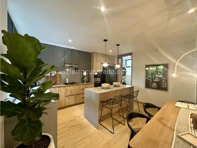 Apartamento en venta en Loma De Las Brujas, Envigado · foto 3 de 13