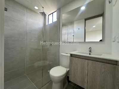 Apartamento de 2 alcobas en venta en San Antonio De Pereira, Rionegro, 74 m² · foto 9 de 9