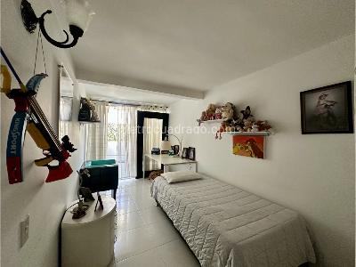 Casa de 4 alcobas en venta en Las Antillas, Envigado, 171 m² · foto 5 de 14