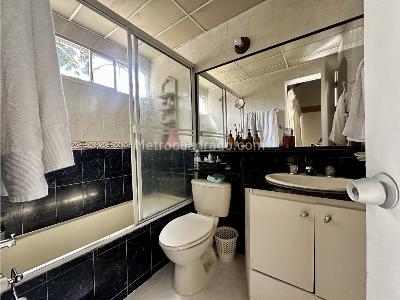 Casa de 4 alcobas en venta en Las Antillas, Envigado, 171 m² · foto 9 de 14
