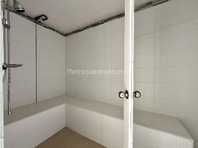 Casa de 3 alcobas en venta en Variante Aeropuerto, Envigado, 400 m² · foto 10 de 20