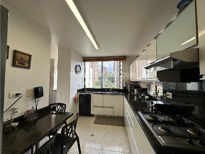 Apartamento en venta en Alejandria, Medellín · foto 3 de 19