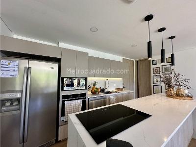 Apartamento de 2 alcobas en venta en Sajonia, Rionegro, 70 m² · foto 4 de 19