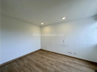 Apartamento de 3 alcobas en venta en El Porvenir, Rionegro, 87 m² · foto 3 de 12