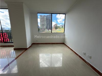 Apartamento de 2 alcobas en venta en El Poblado, Medellín, 120 m² · foto 9 de 11