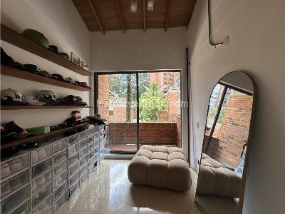 Casa de 4 alcobas en venta en Poblado Las Santas, Medellín, 330 m² · foto 9 de 14