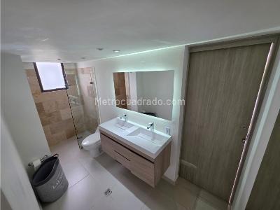Apartamento de 4 alcobas en venta en Poblado Los Parra, Medellín, 258 m² · foto 19 de 19