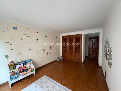 Apartamento en venta en Los Rosales, Bogotá · foto 16 de 20