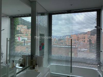 Apartamento de 4 alcobas en venta en Los Rosales, Bogotá, 558 m² · foto 17 de 20