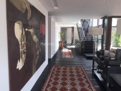 Apartamento de 4 alcobas en venta en Los Rosales, Bogotá, 558 m² · foto 2 de 20