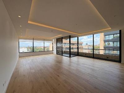 Apartamento de 3 alcobas en venta en La Cabrera El Refugio, Bogotá, 229 m² · foto 12 de 20