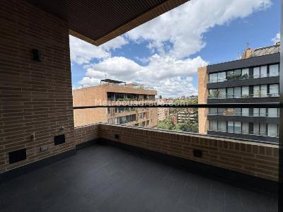 Apartamento de 3 alcobas en venta en La Cabrera El Refugio, Bogotá, 229 m² · foto 3 de 20