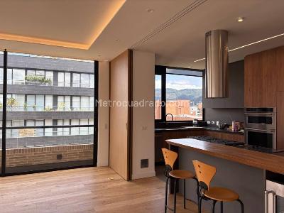 Apartamento de 3 alcobas en venta en La Cabrera El Refugio, Bogotá, 229 m² · foto 6 de 20