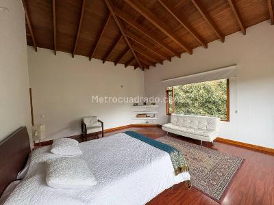 Casa de 5 alcobas en venta en La Calera, La Calera, 585 m² · foto 11 de 20