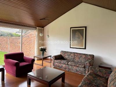 Casa en venta en Niza, Bogotá · foto 4 de 20