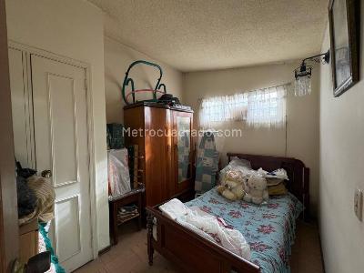 Casa de 3 alcobas en venta en Malibu Niza, Bogotá, 322 m² · foto 19 de 20