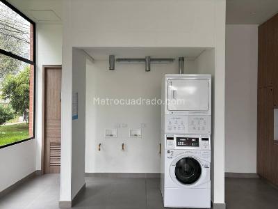 Apartaestudio en venta en La Castellana, Bogotá, 19 m² · foto 16 de 20