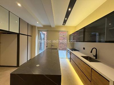 Apartamento de 2 alcobas en venta en Chico Oriental, Bogotá, 145 m² · foto 7 de 20
