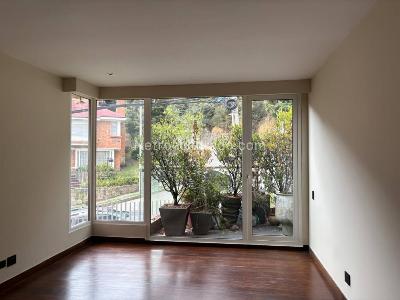 Apartamento de 2 alcobas en venta en Chico Oriental, Bogotá, 145 m² · foto 8 de 20