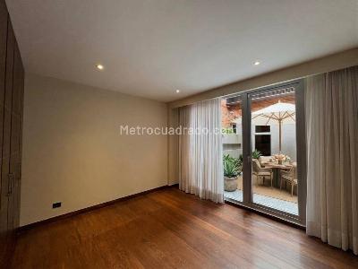 Apartamento de 2 alcobas en venta en Chico Oriental, Bogotá, 145 m² · foto 15 de 20