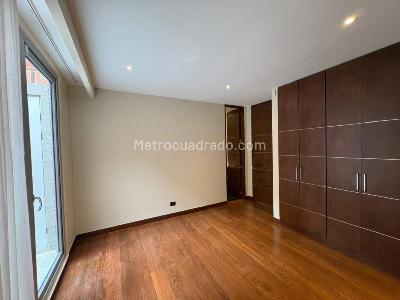 Apartamento de 2 alcobas en venta en Chico Oriental, Bogotá, 145 m² · foto 17 de 20
