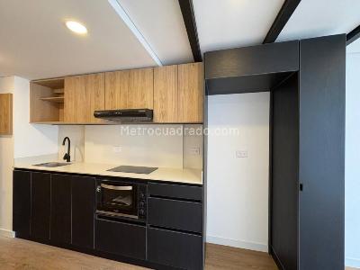 Apartaestudio en venta en La Castellana, Bogotá, 20 m² · foto 3 de 20