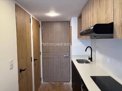 Apartaestudio en venta en La Castellana, Bogotá, 20 m² · foto 5 de 20
