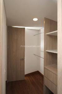 Apartamento de 3 alcobas en venta en Centro Internacional Tequendama, Bogotá, 99 m² · foto 18 de 20