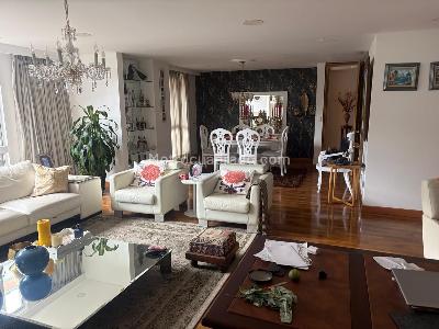 Apartamento de 2 alcobas en venta en Santa Bibiana, Bogotá, 169 m² · foto 2 de 20