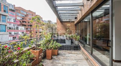 Apartamento de 2 alcobas en venta en Los Rosales, Bogotá, 180 m² · foto 11 de 11