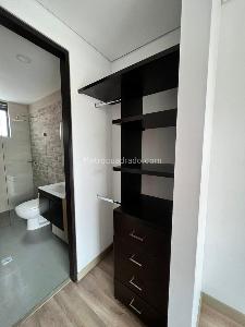 Apartamento de 3 alcobas en venta en El Batan Ii Sector, Bogotá, 83 m² · foto 14 de 16