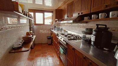 Apartamento de 3 alcobas en venta en Balcon De Lindaraja, Bogotá, 176 m² · foto 7 de 14