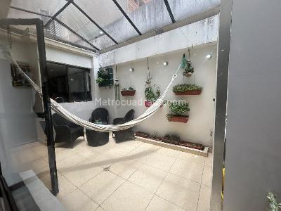 Apartamento en venta en Santa Barbara Central, Bogotá · foto 10 de 16