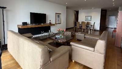Apartamento de 3 alcobas en venta en Los Rosales, Bogotá, 173 m² · foto 3 de 20