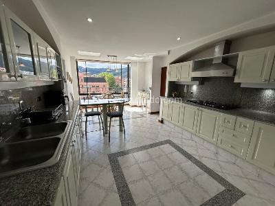 Apartamento de 5 alcobas en venta en San Patricio, Bogotá, 378 m² · foto 10 de 20